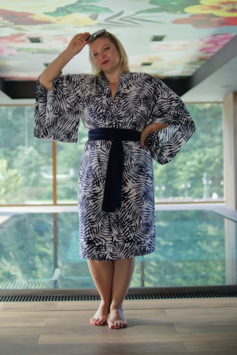 Kimono biało-granatowe Natural