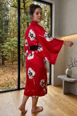 Kimono Aka Hana