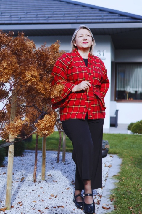 Kurtka kimonowa Red Rebellion