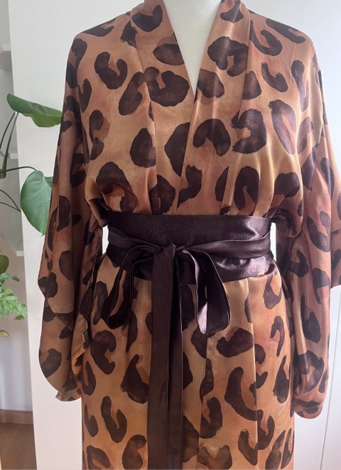 Satynowe kimono Tora