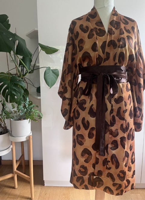Satynowe kimono Tora